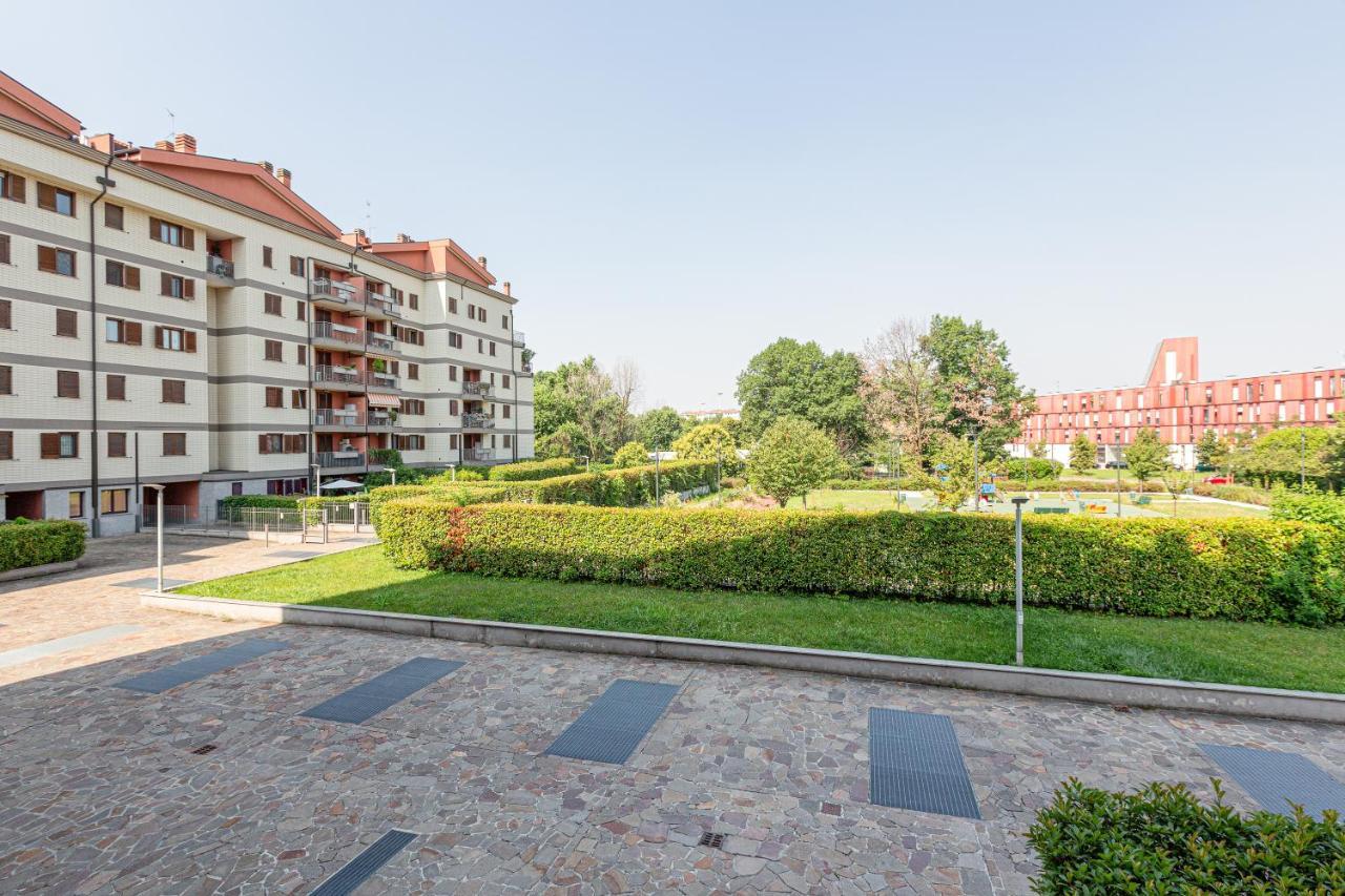 With Balcony Nearby M3 Subway Yellow Line Apartment *