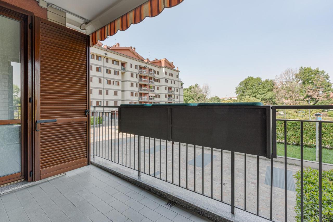 With Balcony Nearby M3 Subway Yellow Line Apartment Milan
