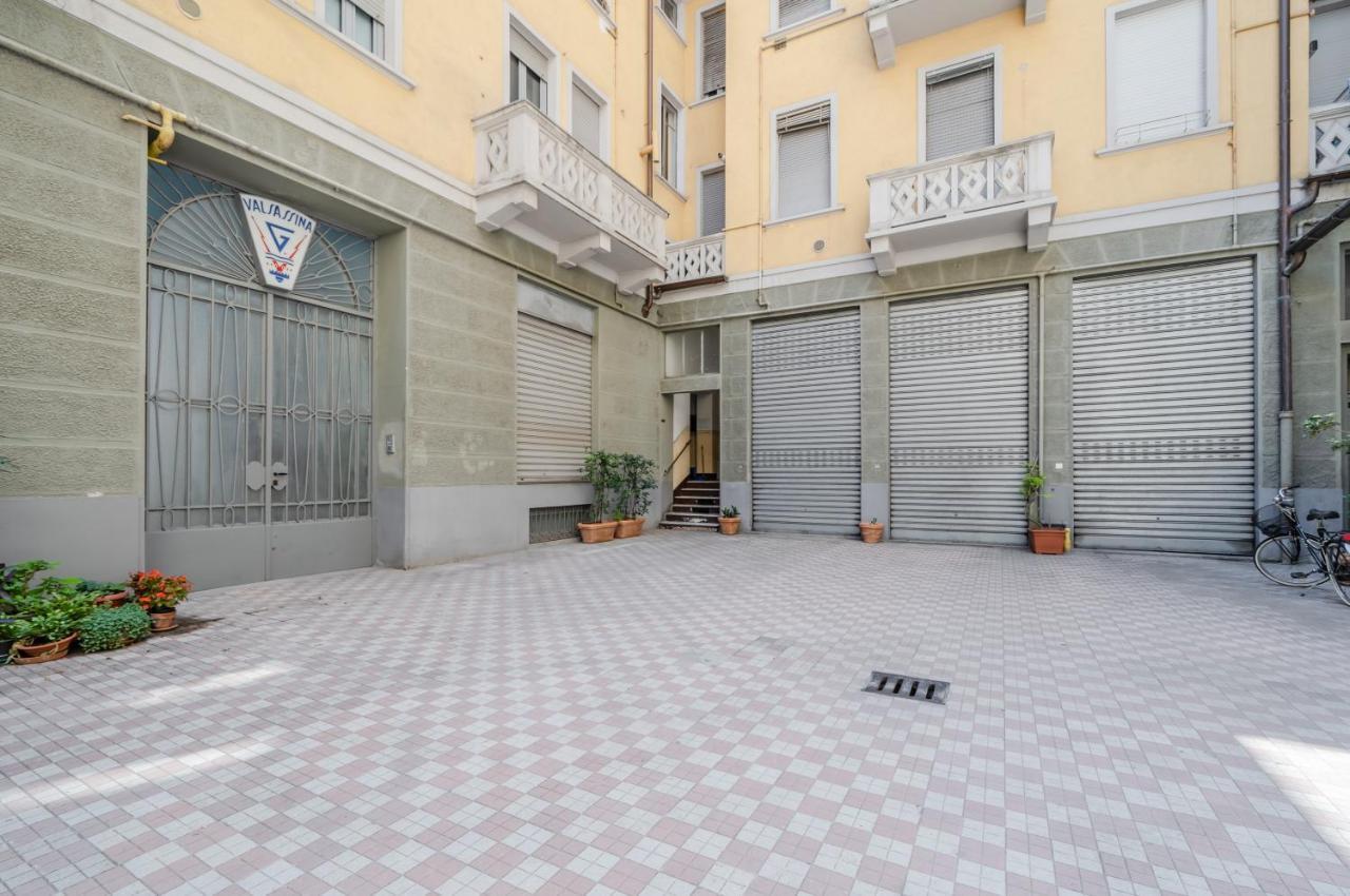 Lovely In Milano-porta Romana W/ Balcony * Milan