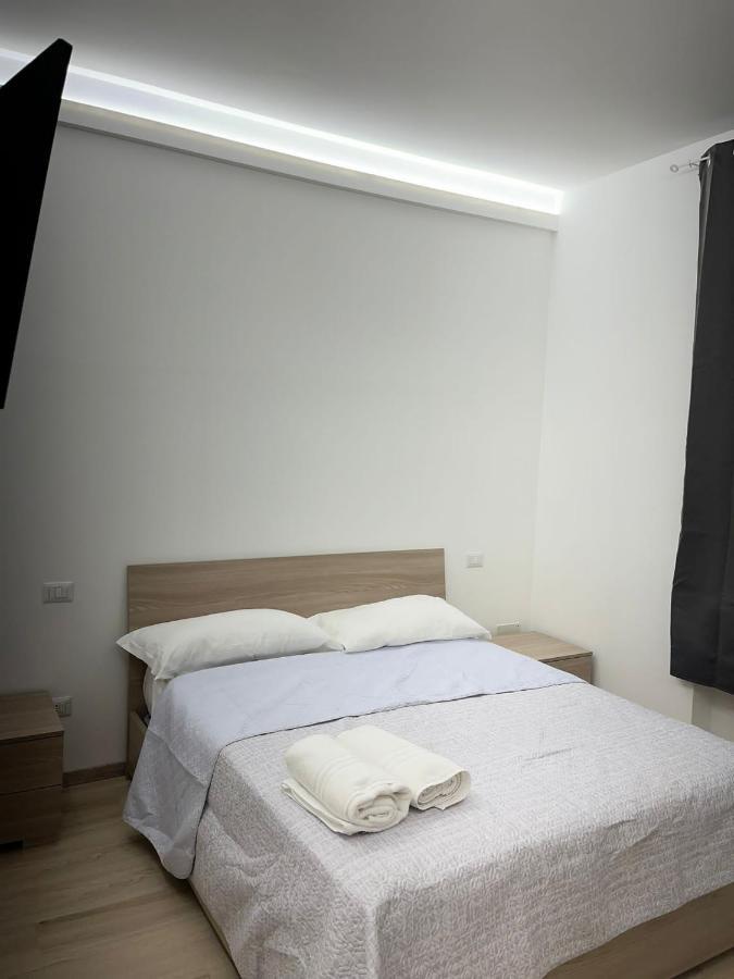 Apt. N. 5 * Milan