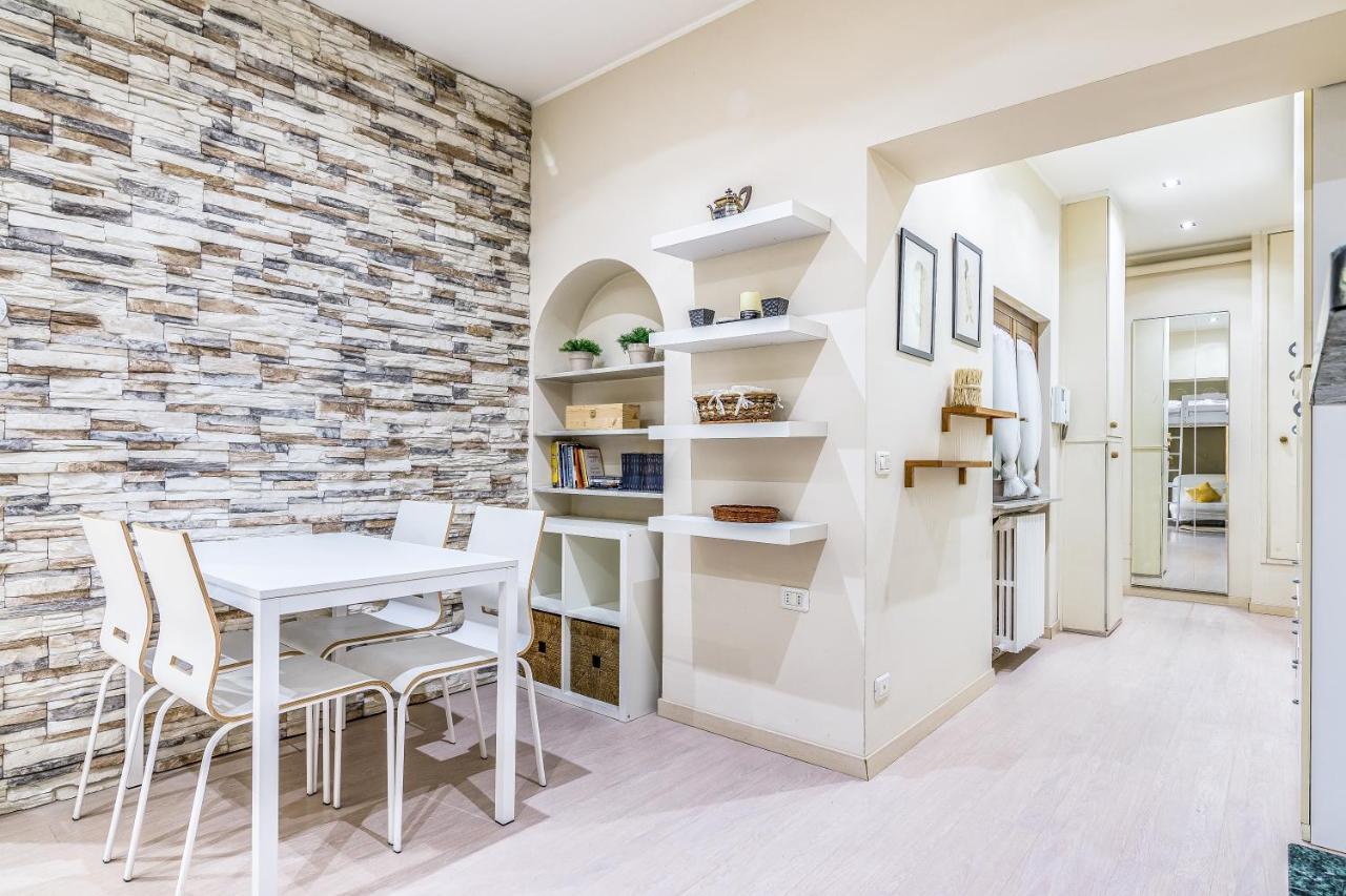 Apartment Arco Della Pace Londonio Studio 2pax Wifi Milan