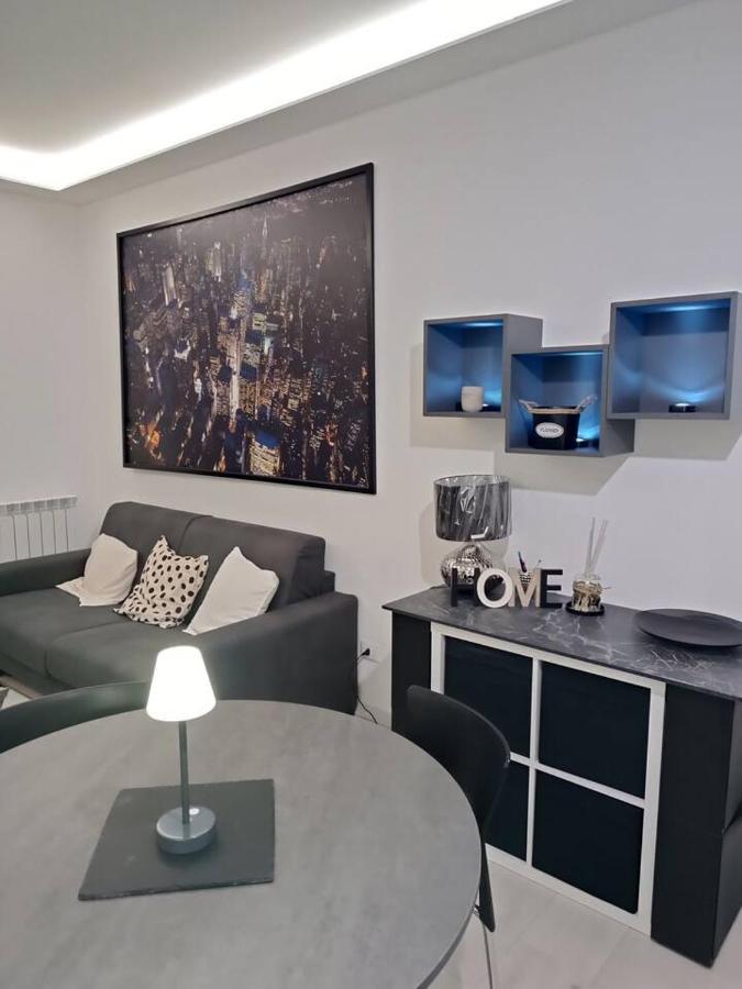 Pirelli 28 Holiday home Milan