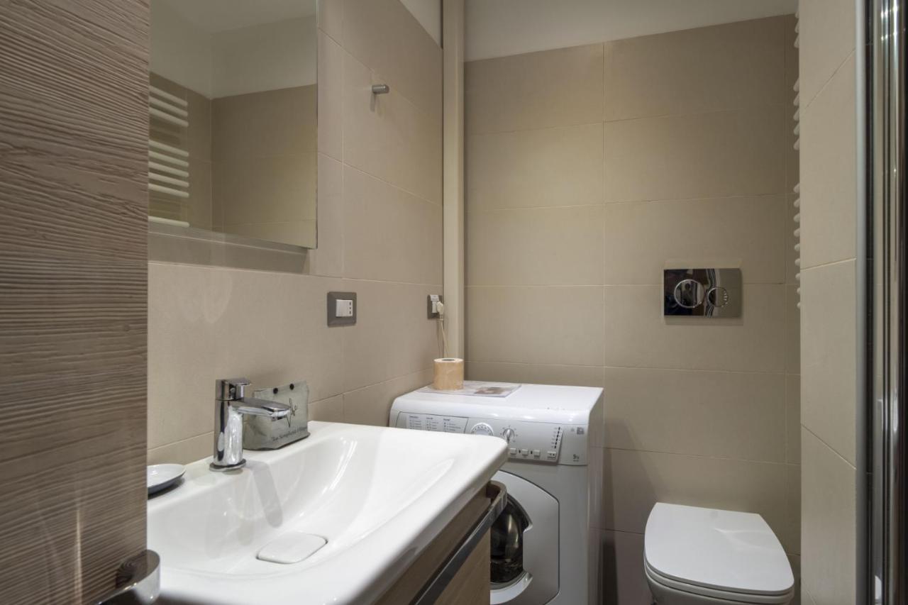 Apartment Easylife - Romantico Rifugio In Porta Venezia Milan