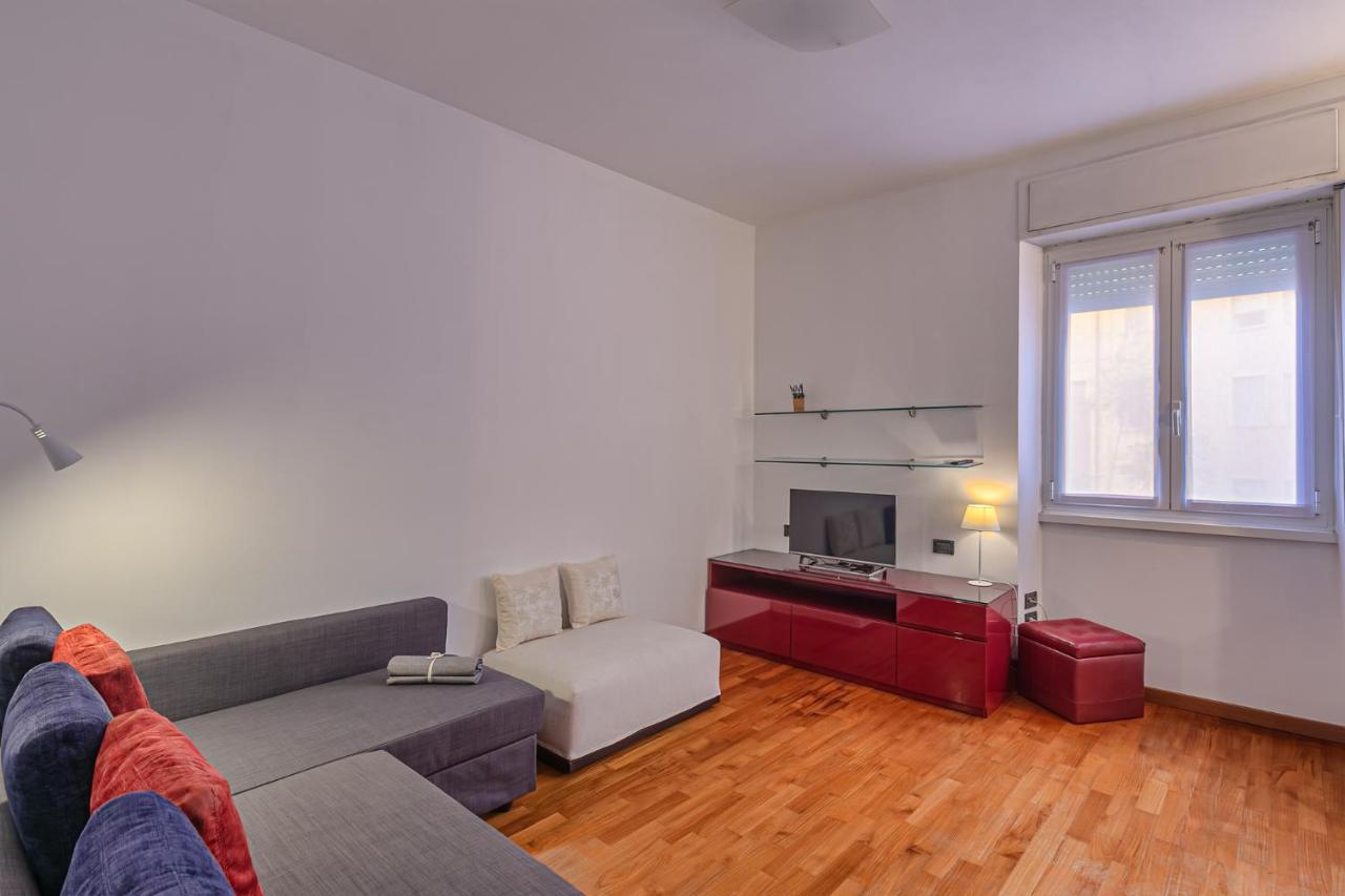 Apartment San Siro/city Life Bilocale Comodo Ed Elegante Milan