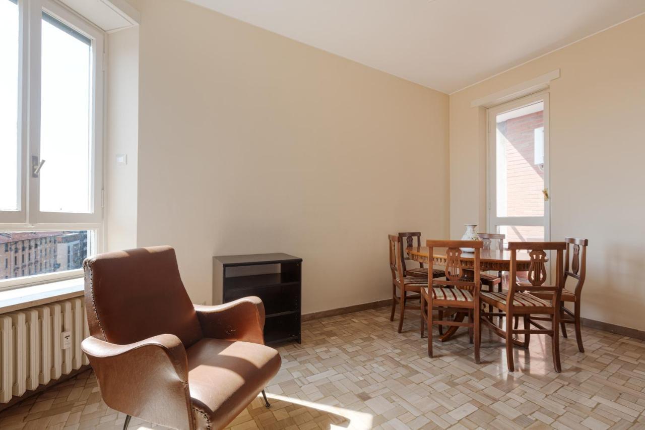 - Roomy 300 M From M3 Affori Fn! *