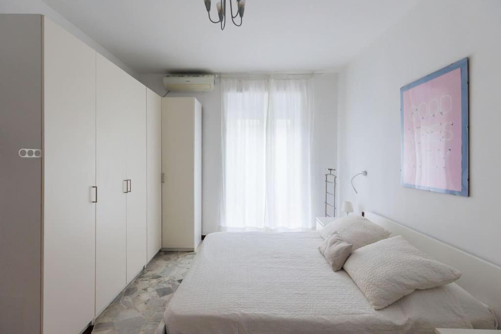 Alessia's Flat - Breno Apartment Milan