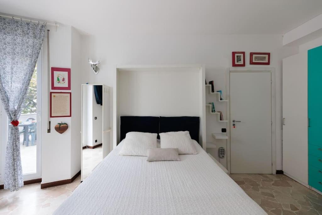 Apartment Alessia's Flat - Breno Milan