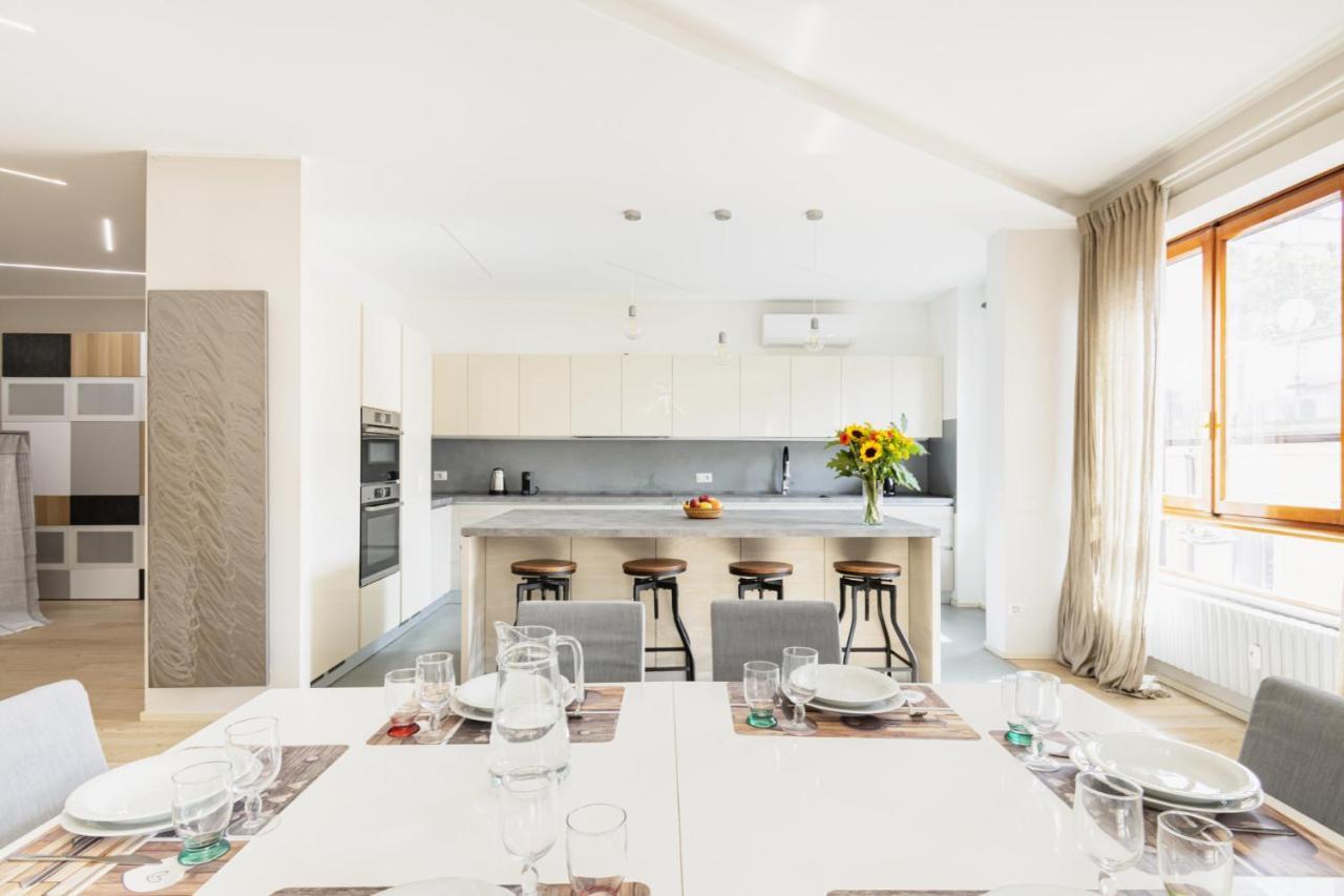 Easylife - Elegante Penthouse Sui Navigli Milan
