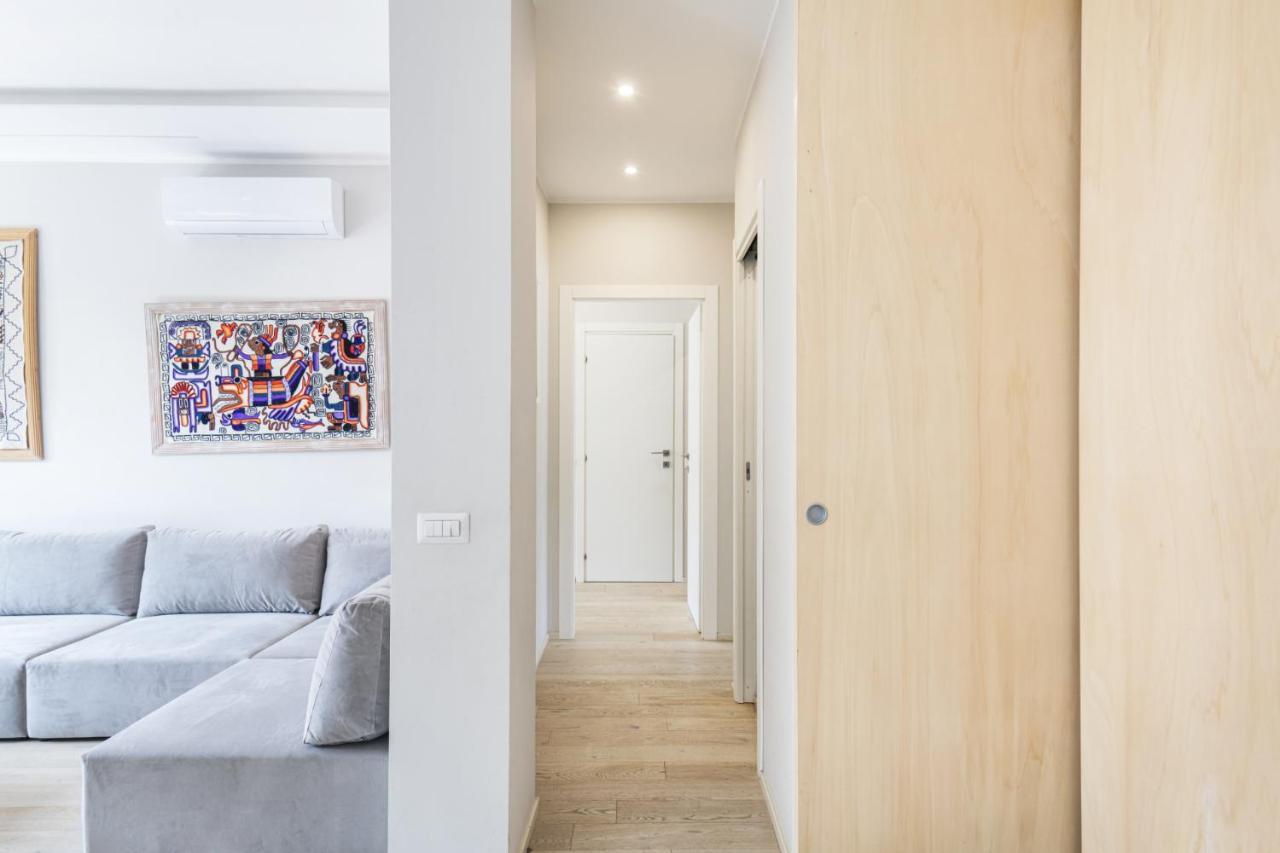 Apartment Easylife - Elegante Penthouse Sui Navigli Milan