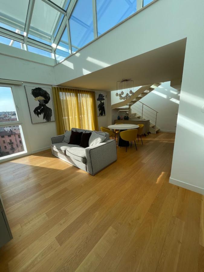 Milano Home Apartment