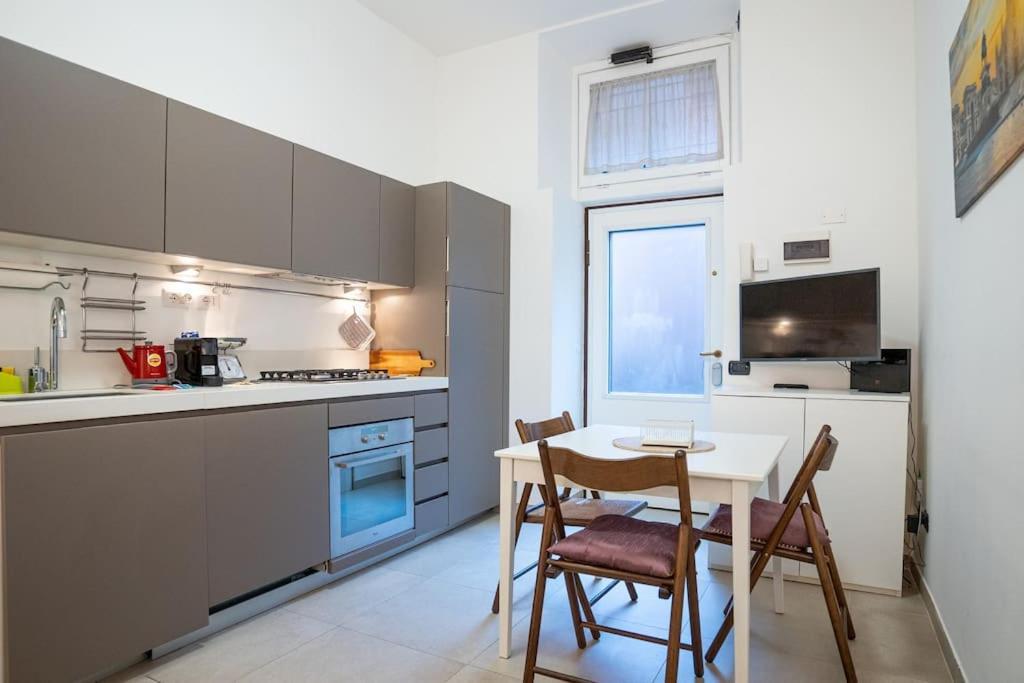 Bilocale Nel Cuore Di Moscova * Milan