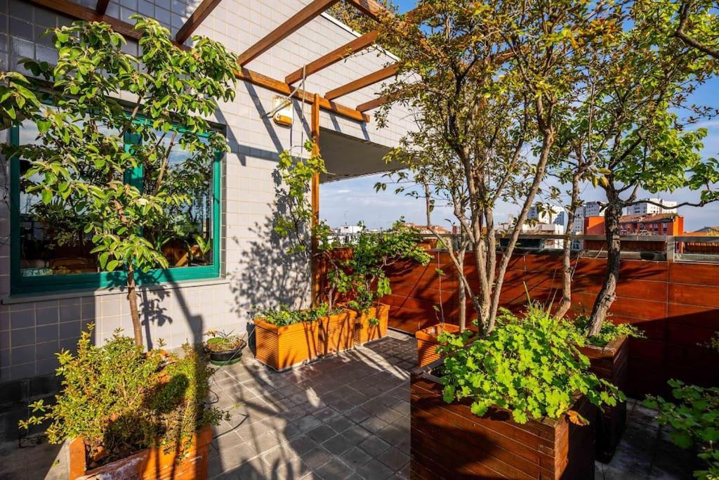 Luxury Penthouse - Sauna, Garage, Office, Terrace Apartment