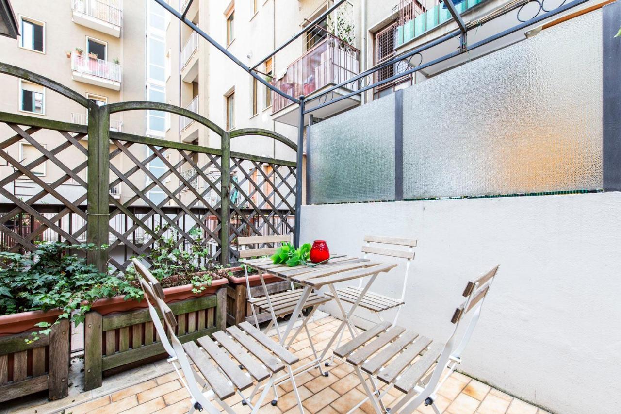 Extensive Terrace Navigli Toy Artistic Milano