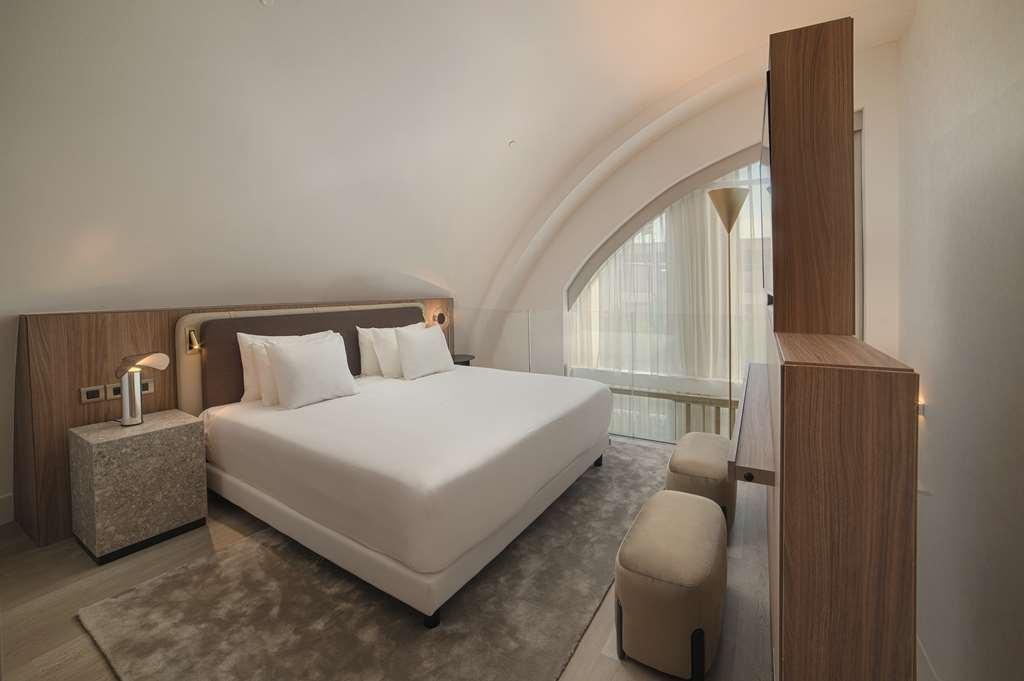 Hotel Nh Collection Life
