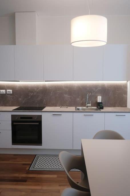 Apartment Spazio Stoppani - Liberty 6 *