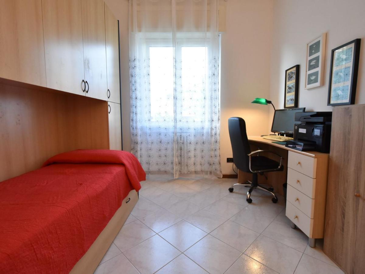Apartment Mac Mahon By Interhome Milan