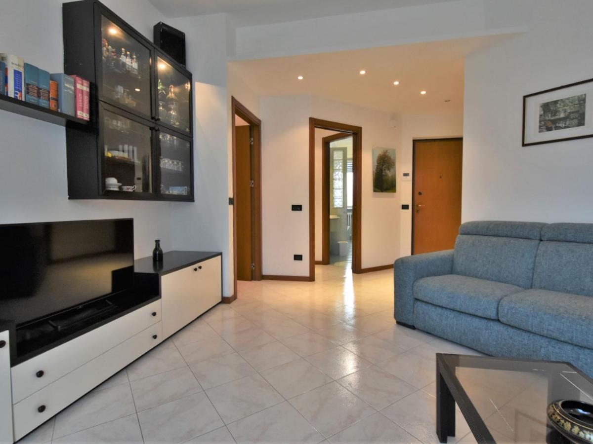Mac Mahon By Interhome Apartment Milan