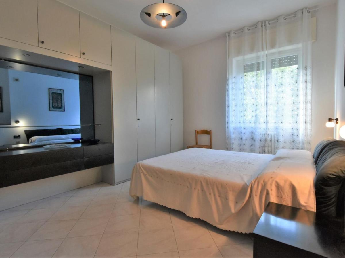 Mac Mahon By Interhome * Milan