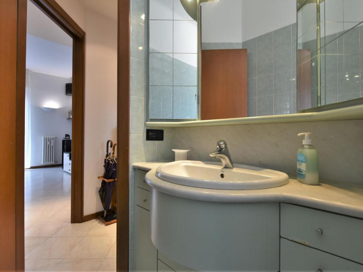 Mac Mahon By Interhome * Milan