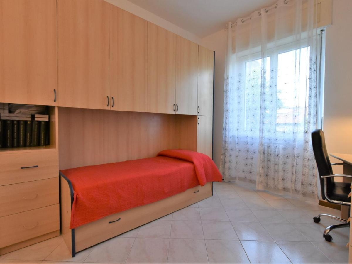 Apartment Mac Mahon By Interhome *