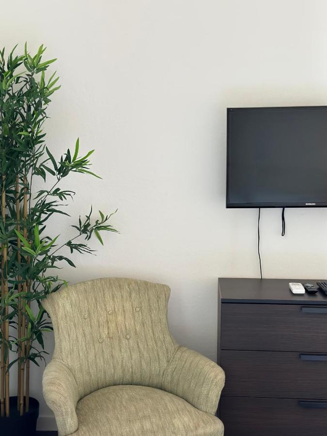 Xenia - Bright And Elegant Apartment Milan