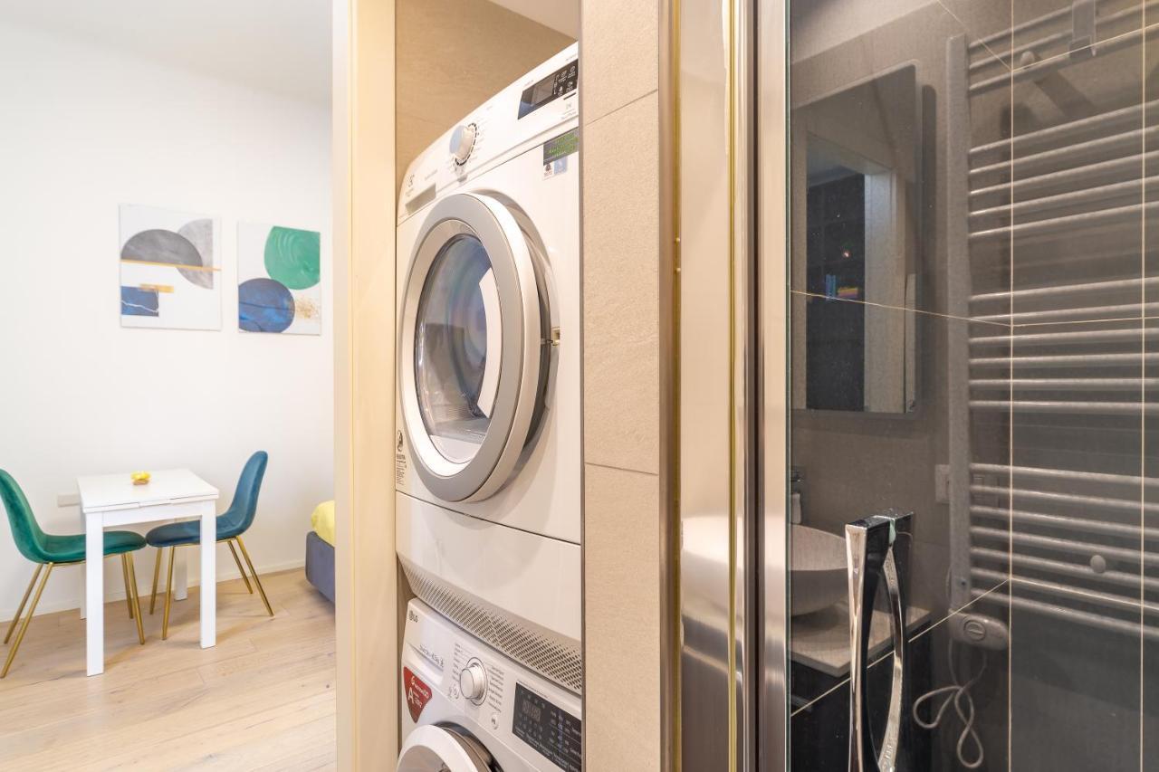 Apartment Marghera Duomo 10min, Fast Wifi & Metro Milan