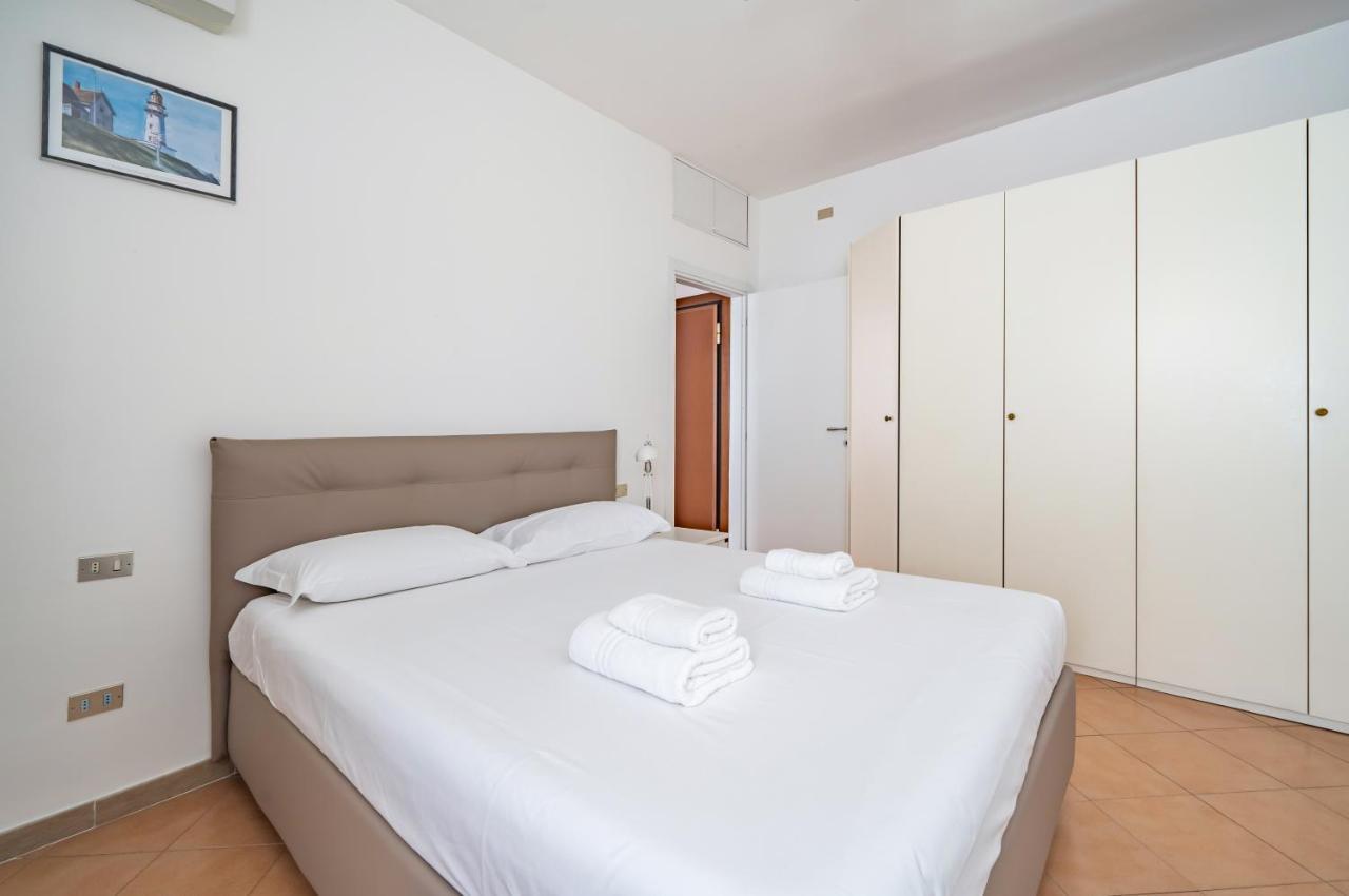 Cozy X4 - 450 Far From Lambrate Fs *