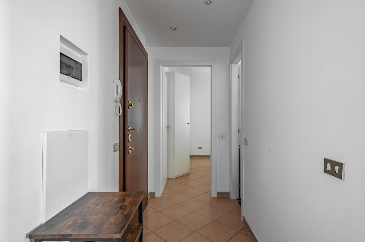Cozy X4 - 450 Far From Lambrate Fs Apartamento