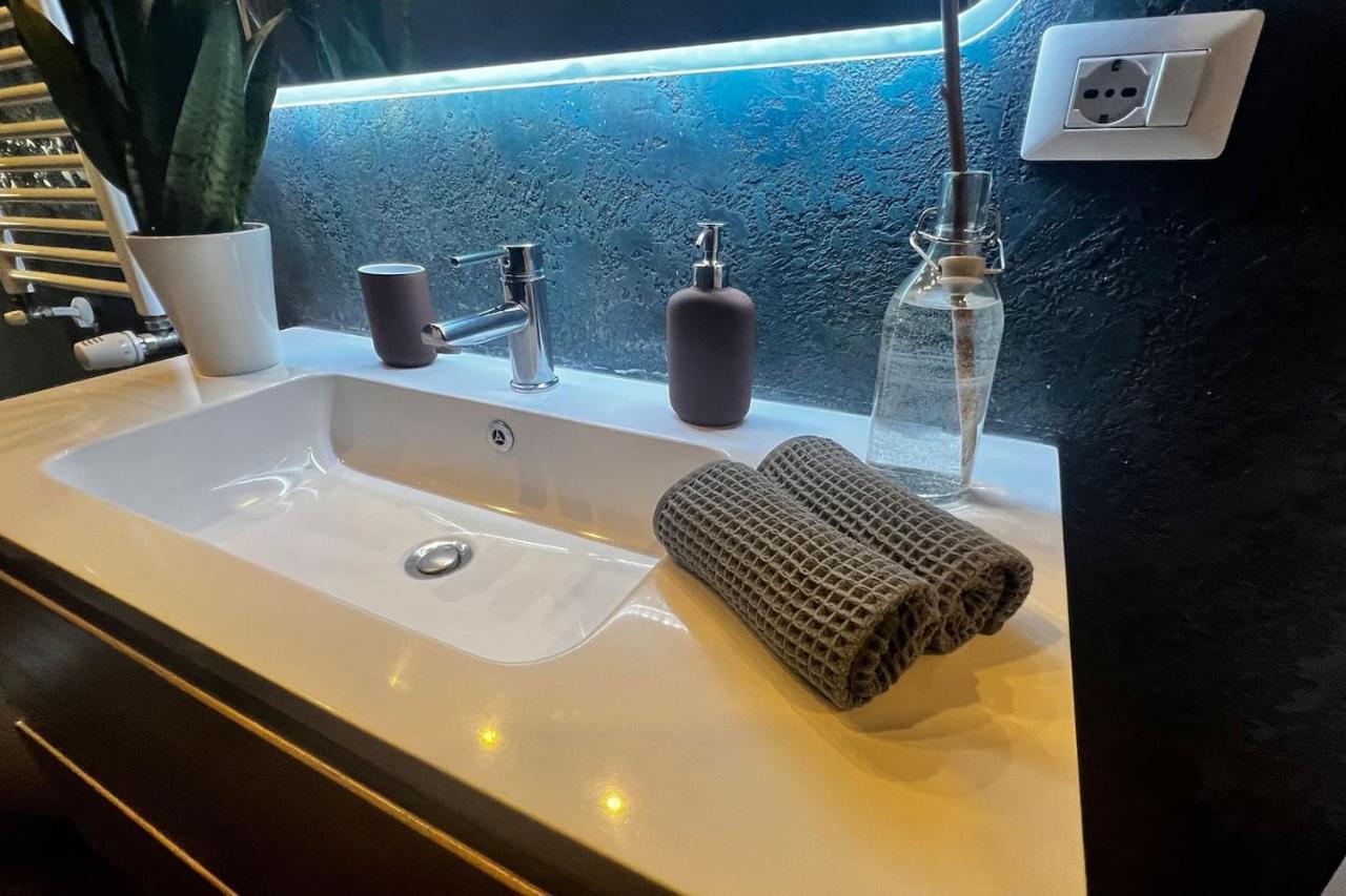 Prestigioso Trilocale Sui Navigli Con A/c & Wi-fi Appartamento *