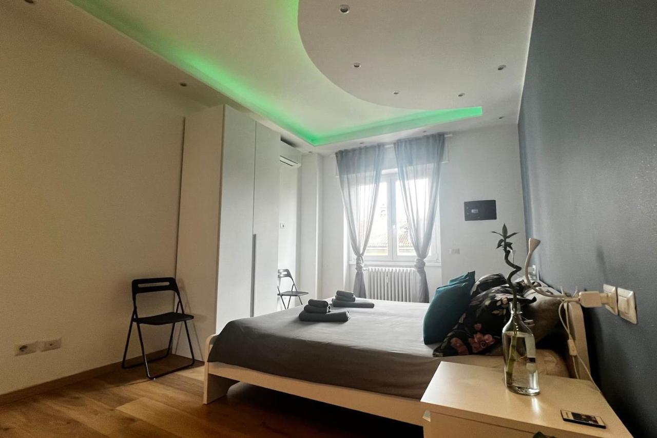 Appartamento Prestigioso Trilocale Sui Navigli Con A/c & Wi-fi Milano