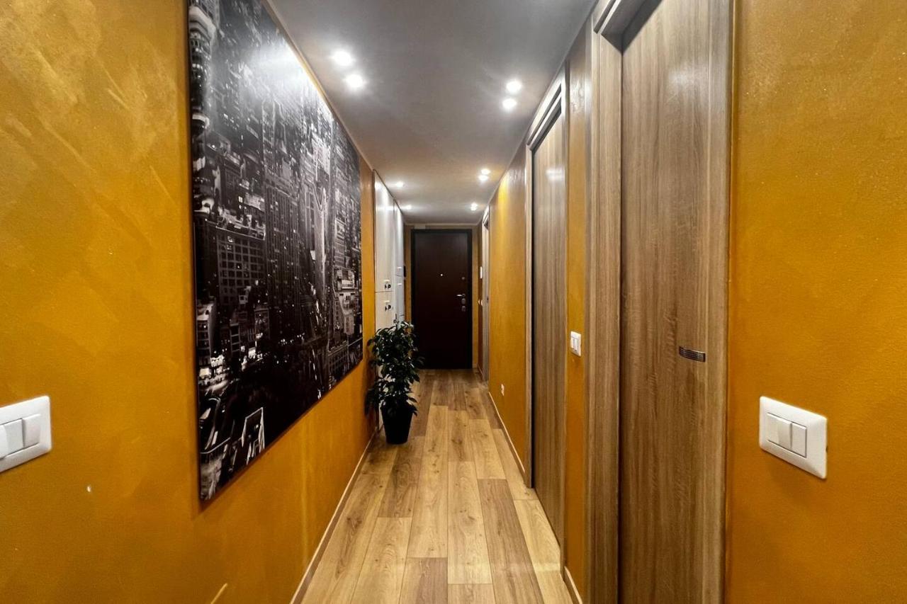 Prestigioso Trilocale Sui Navigli Con A/c & Wi-fi * Milano
