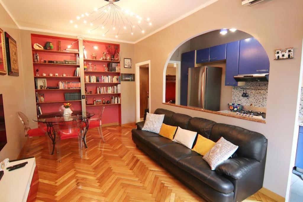 La Dolce Luxury Apartment-via Solari Milan