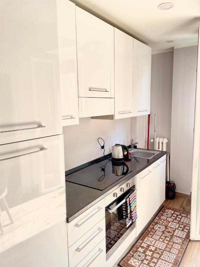 Apartment Sweet *