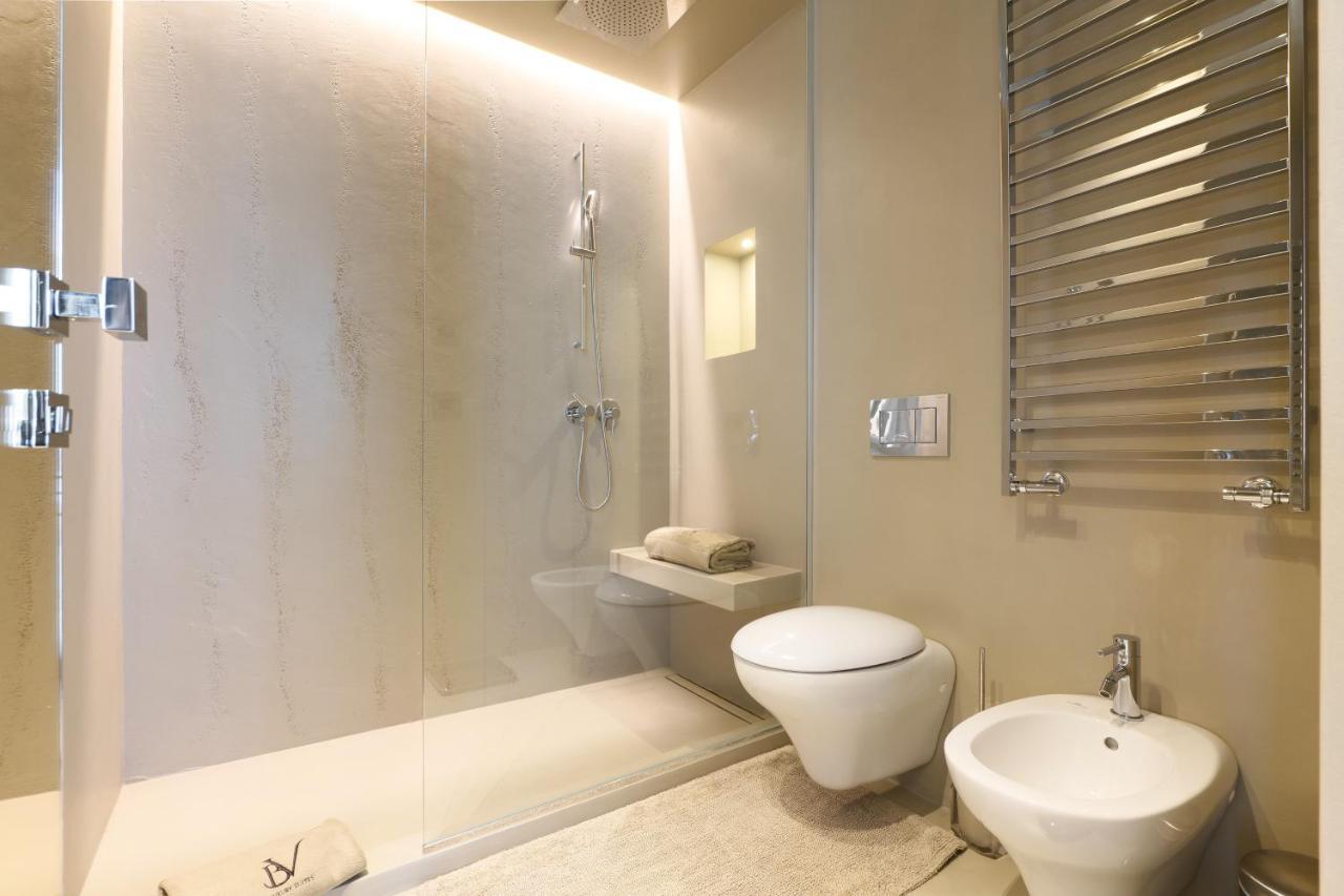 Luxury In Bosco Verticale Isola Apartment Milan
