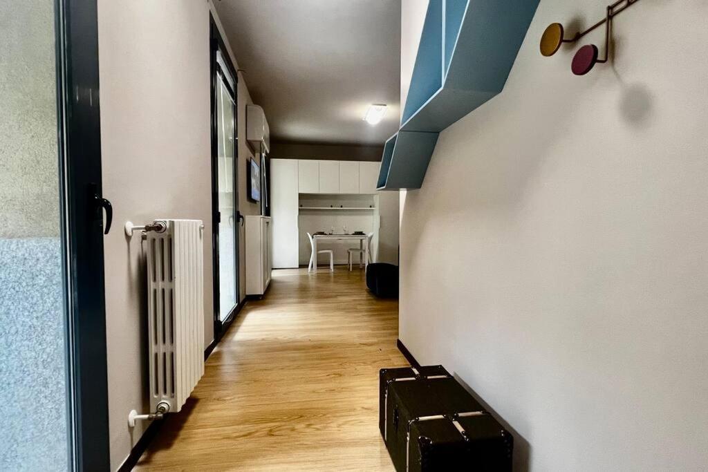 Urban House - Comfy Flat Navigli Center Milan