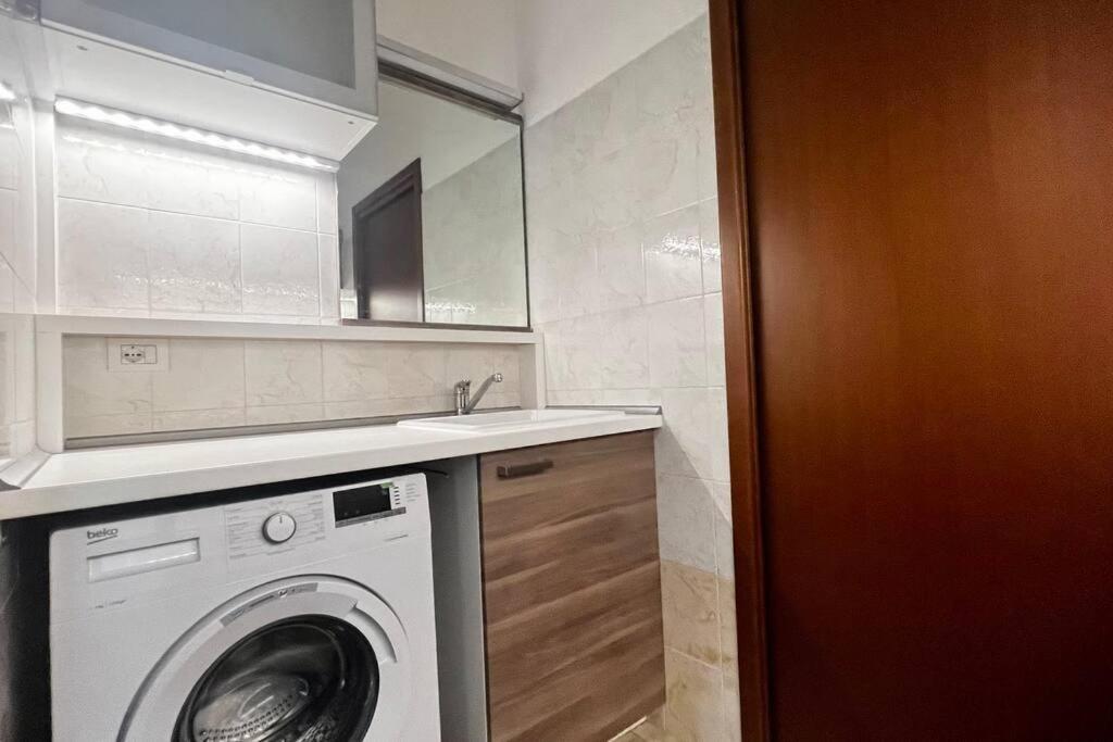Urban House - Comfy Flat Navigli Center Apartment Milan