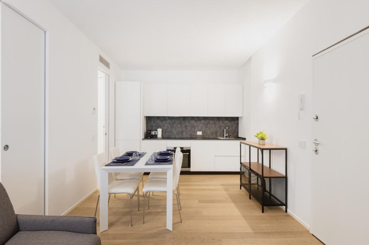 Easylife - Casa Moderna Vicino Life Apartment