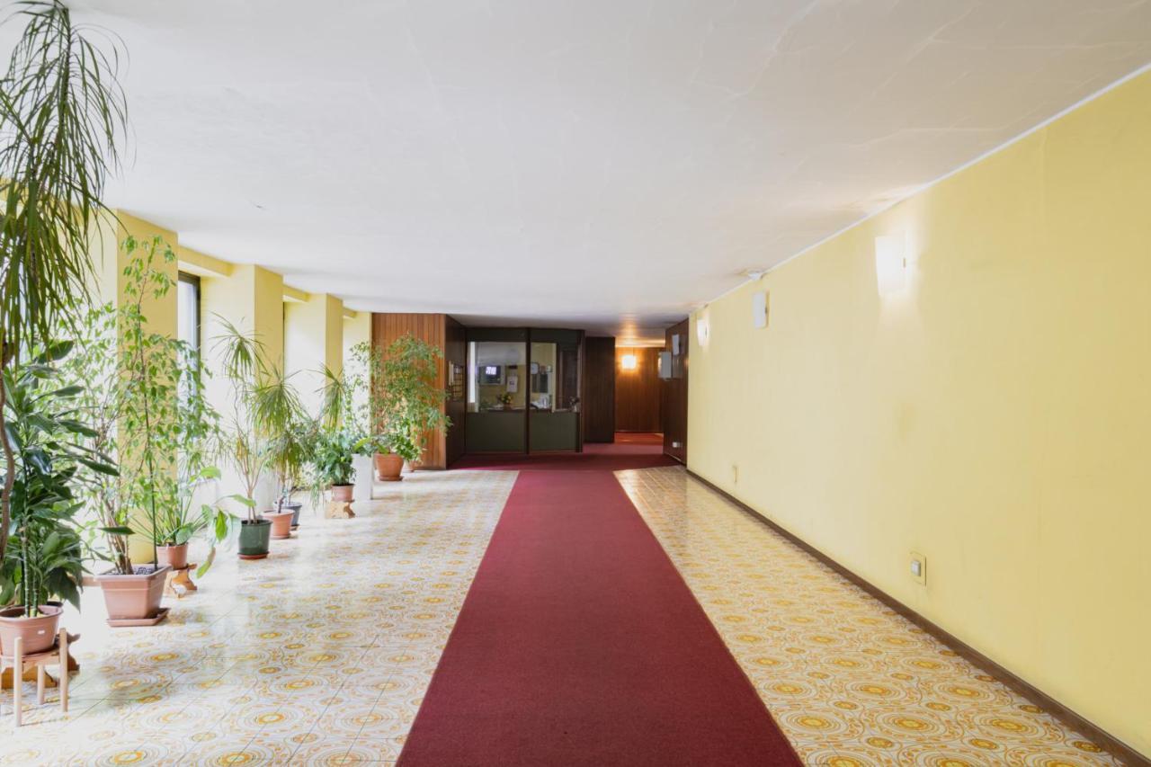 Apartment Easylife - Casa Moderna Vicino Life Milan