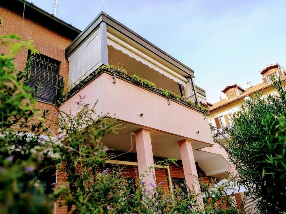 Un Insospettabile Angolo Verde In Citta * Milan