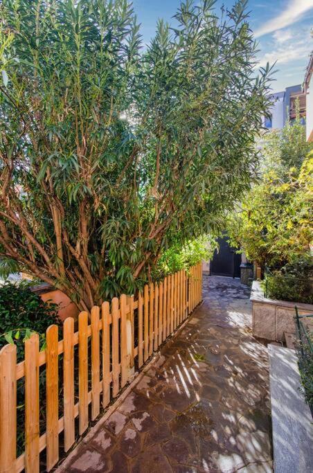 Un Insospettabile Angolo Verde In Citta * Milan