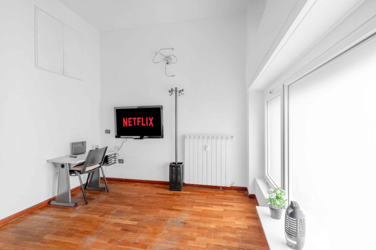 Apartamento Ar10 Bicocca - Niguarda New Loft Milão