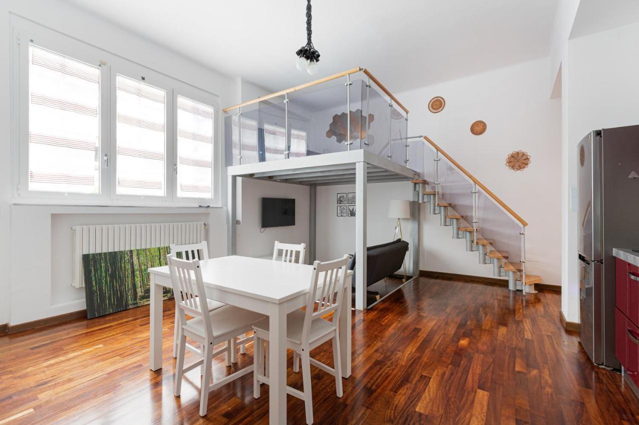 Cosy Nearby Piazza Insubria! Book Now! Milan