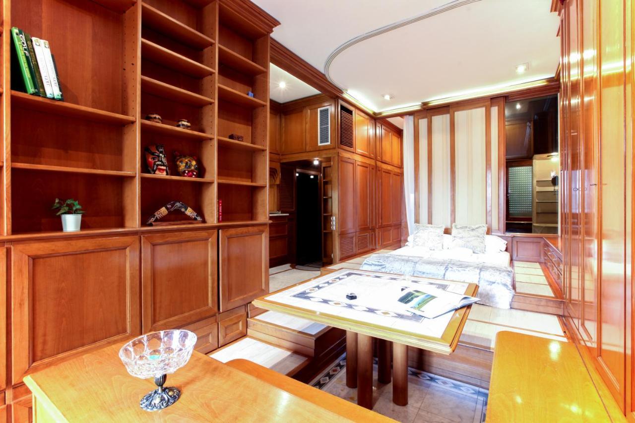 Apartment San Babila *