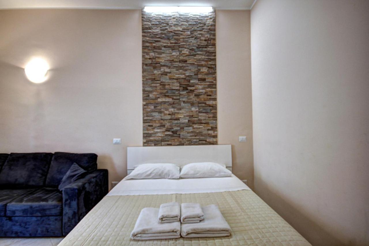 Apartment Milanrentals - Lecco 11 Milan
