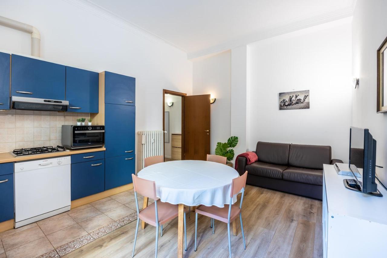 Stazione Centrale-repubblica In Centro Con Wifi Apartment