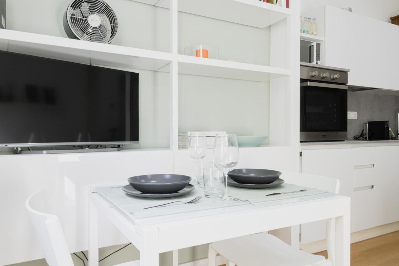 Easylife - Eleganza E Comfort Nel Cuore Di Isola Apartamento Milão