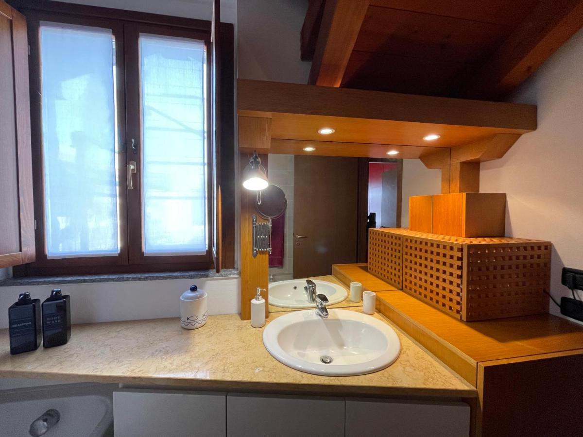 The Pretty Attic Apartment Milan