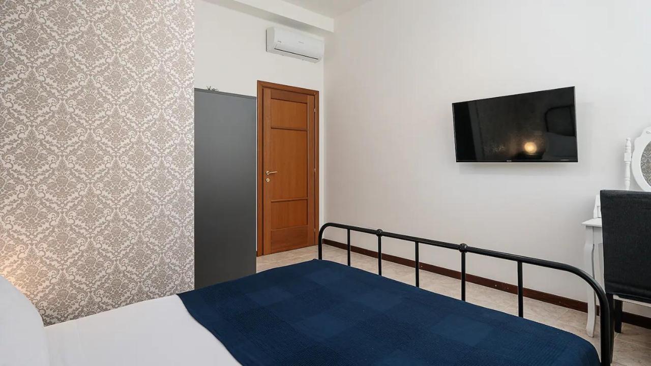 Blue City Paradise - Renovated Apt In Center Apartment
