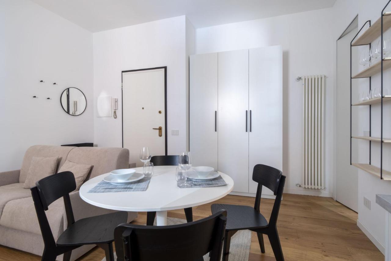 Easylife - Oasi Di Tranquillita Zona Sempione Apartment