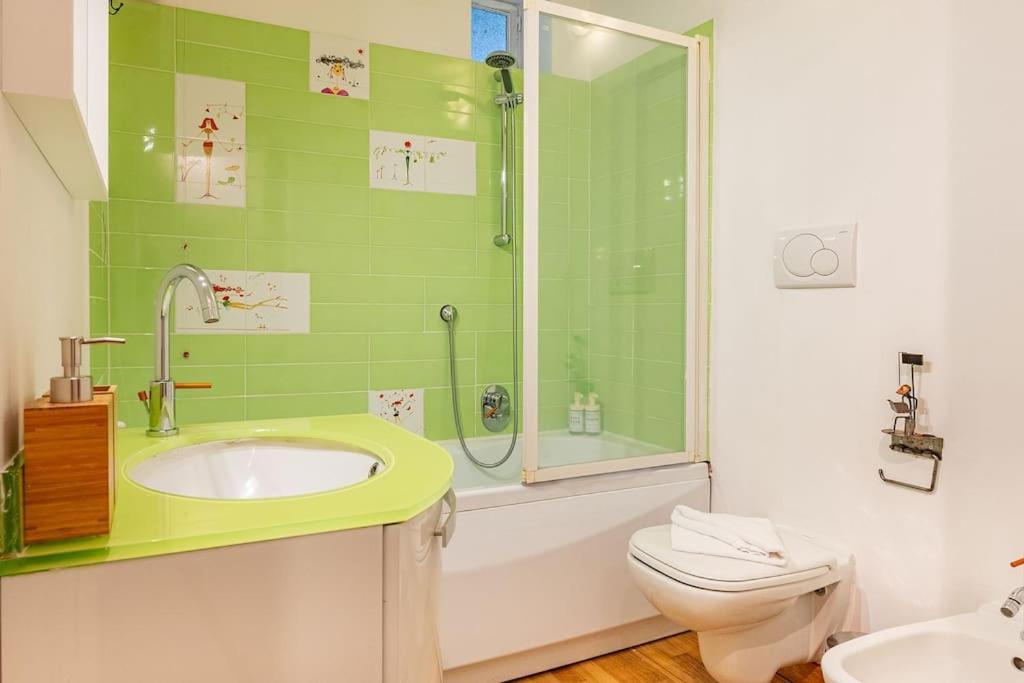 Guest Planet - Grazioso Bilocale Bande Nere M1